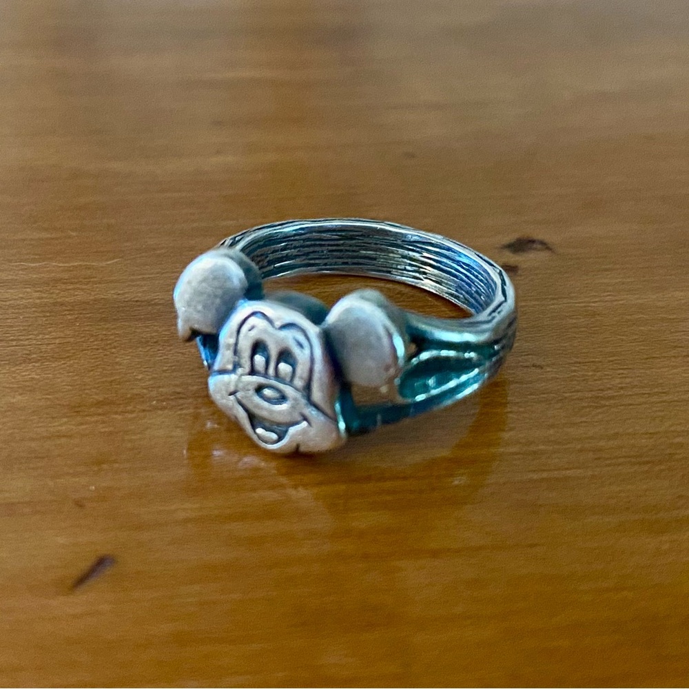 Vintage Disney Mickey Mouse Sterling Silver Ring size 7